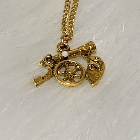 Vintage Cannon 76 Necklace - Picture 2 of 9